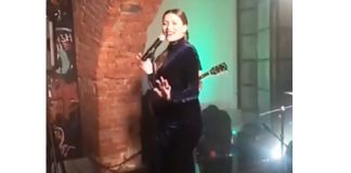 Смотрите, как зажигательно танцует беременная Регина Тодренко на каблуках!