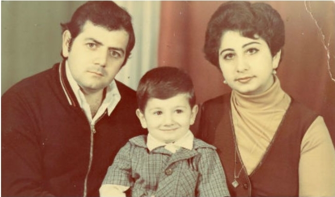 Mihail Galustyan s roditelyami